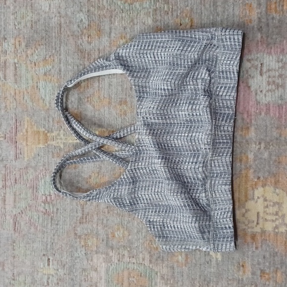 Lululemon Energy Bra - Picture 3 of 7